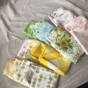 Vintage pillow case LOT 17 cases ( pillowcases )
